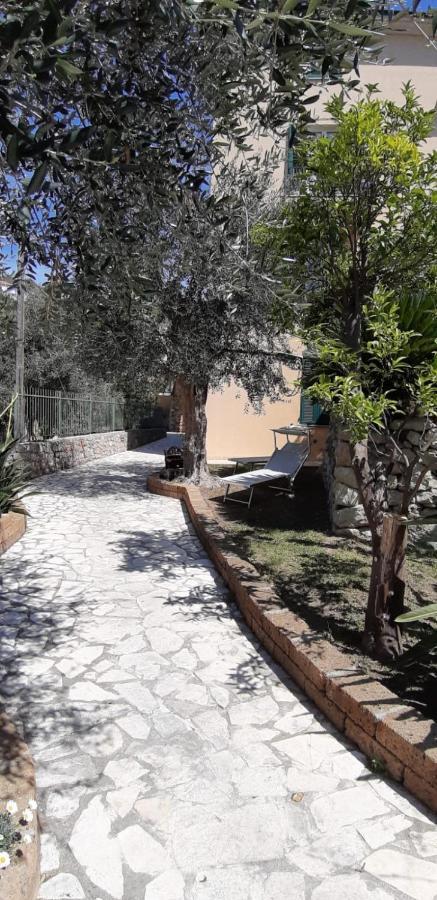 Appartamento Ulivo Finale Ligure Exterior foto